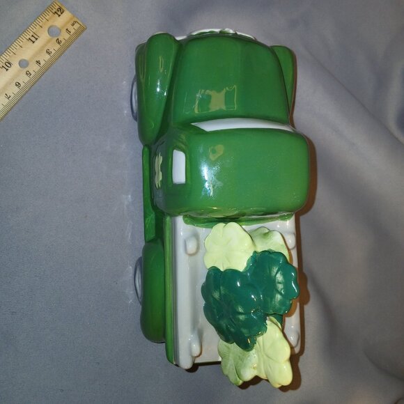 St. Patricks Day Ceramic Green Truck With Shamrocks By Kohls New with Tags Patty - Picture 9 of 16